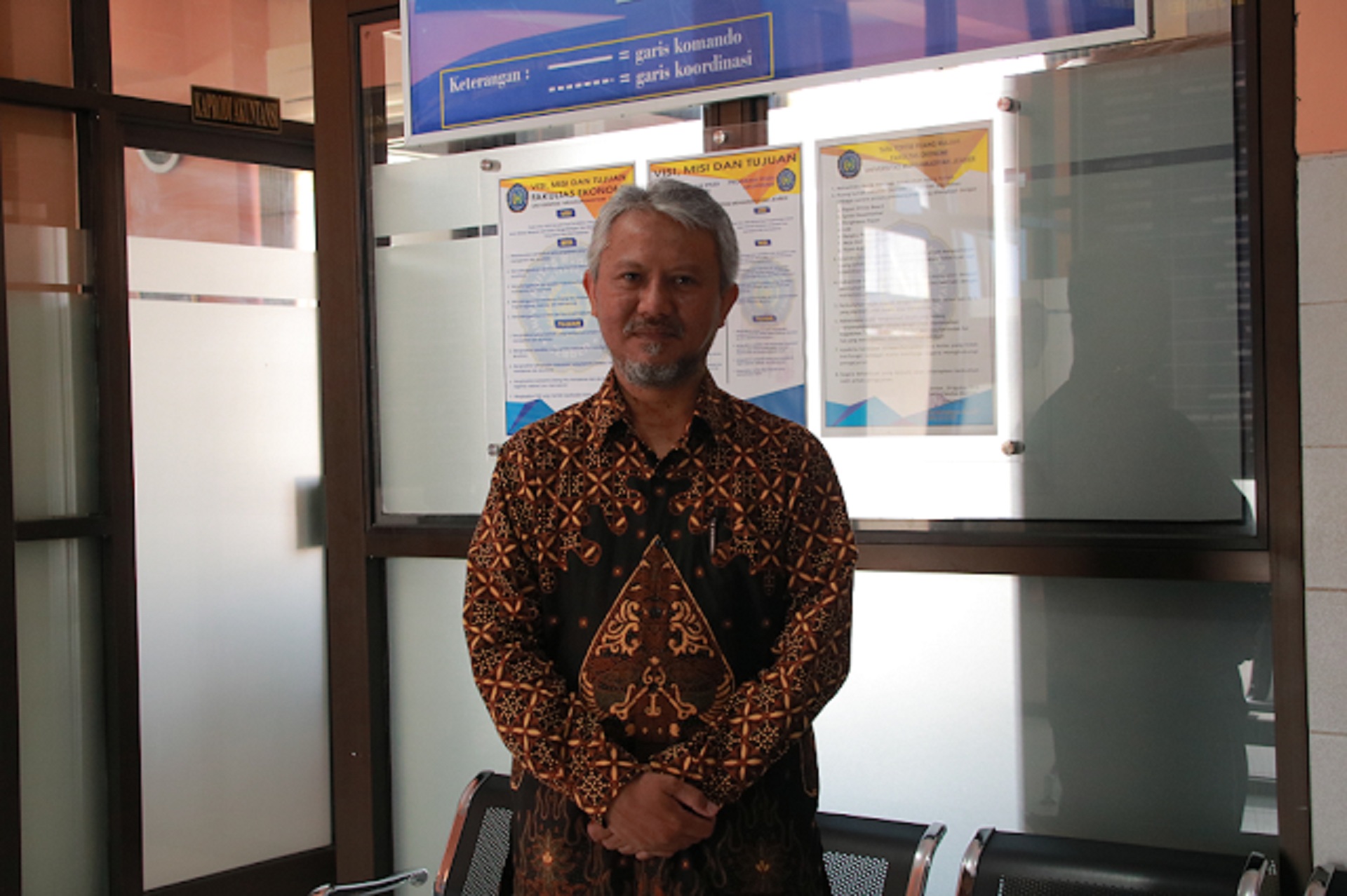 &ldquo;Ini bukan hanya soal pemasukan, tapi juga soal tata kelola fiskal yang akuntabel.&rdquo;&nbsp;Dr Haris Hermawan,&nbsp;Dosen FEB Unmuh Jember.