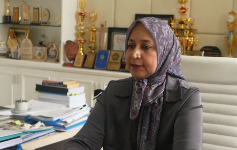 "Riyanti sudah mulai bisa tersenyum. Rasa sakit yang sempat dirasakannya di sekujur tubuh juga perlahan berkurang." dr Faida, Owner RSBS Jember.