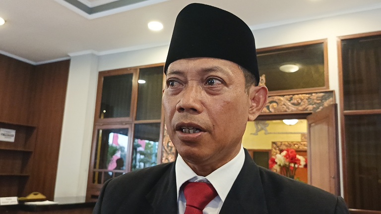 "Lelang jabatan ini bertujuan mendapatkan sumber daya manusia yang berintegritas dan profesional sesuai dengan amanat UU." RAMMAN HIDAYAT, Plt Kepala BKPSDM Jember.