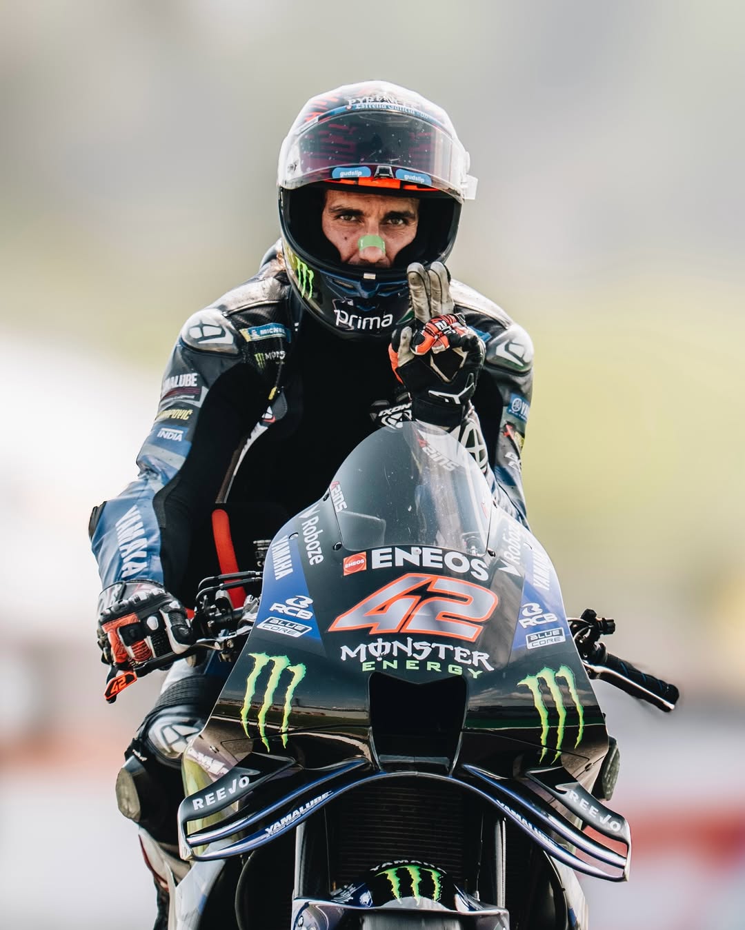 Alex Rins di Sirkuit Mandalika, Lombok, Indonesia. Pembalap Spanyol ini menolak melepas wingket di Phillip Island, Australia.