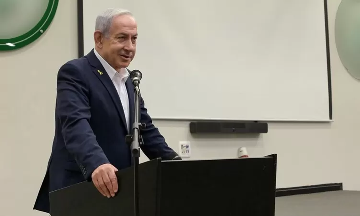 Perdana Menteri Israel, Benjamin Netanyahu yang lagi berpidato di salah satu kegiatannya. (Dokumen Jawa Pos).