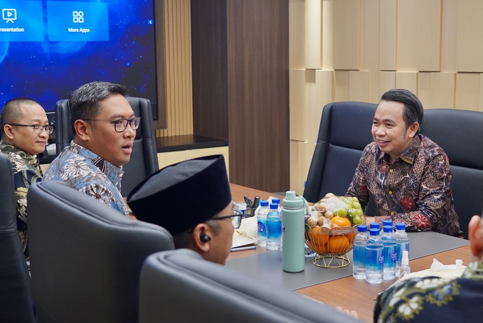 LANJUT LOBI-LOBI: Bupati Jember Muhammad Fawait bertemu dengan Wamentan Sudaryono, saat kunjungan kerjanya, di Jakarta, Kamis (23/10) lalu.