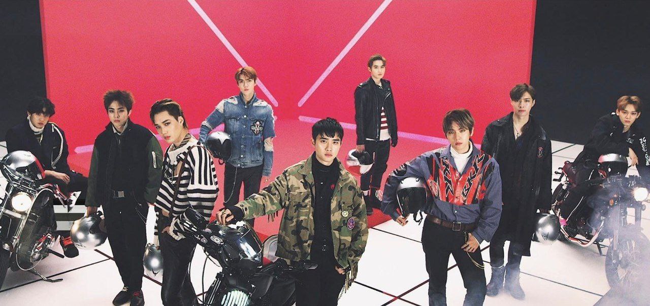 Potret Boyband EXO dengan 9 anggotanya (Instagram @weareone.exo)