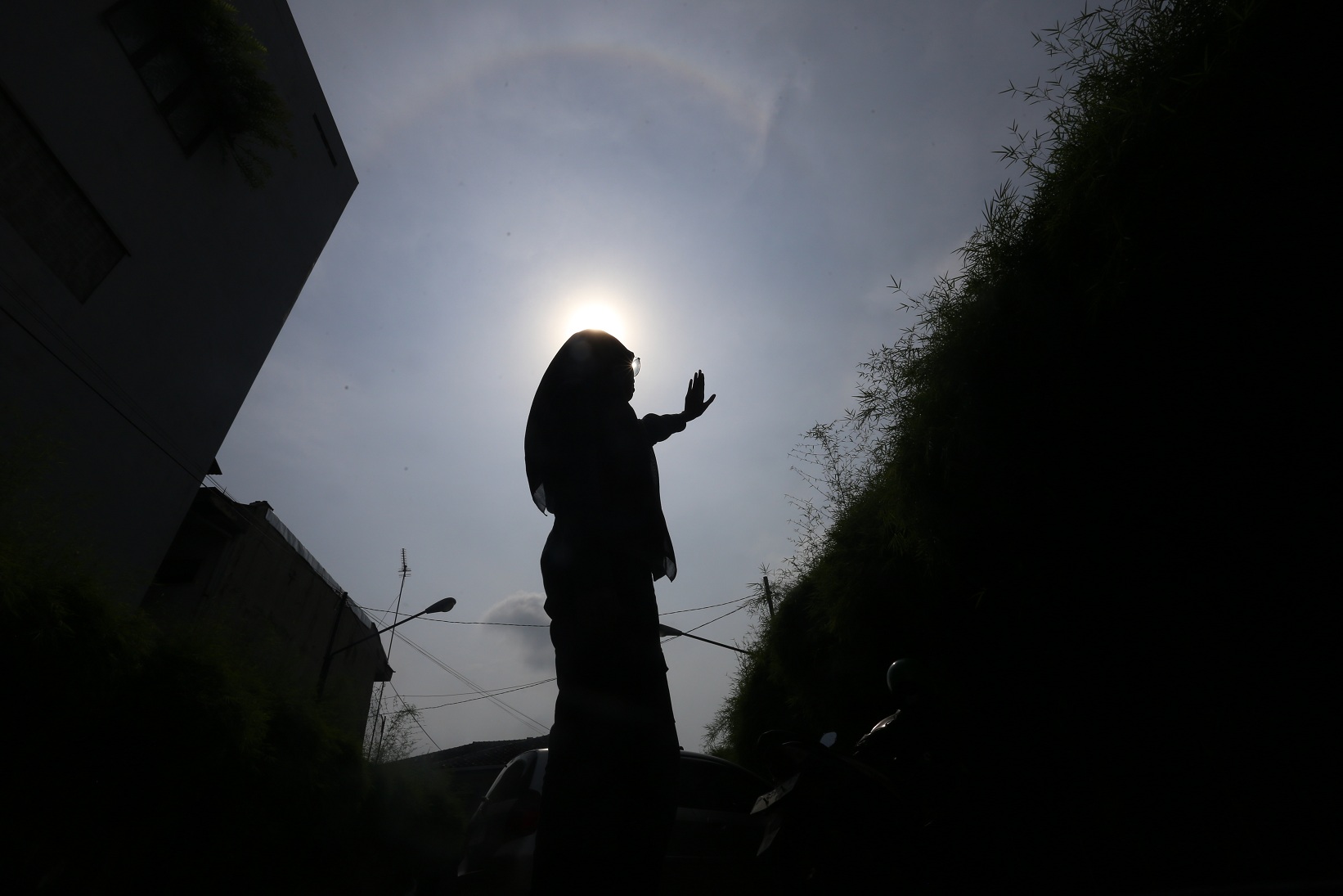 WASPADA: Udara panas ini berubah menjadi pemicu awan cumulonimbus yang memunculkan hujan deras disertai petir dan angin kencang.