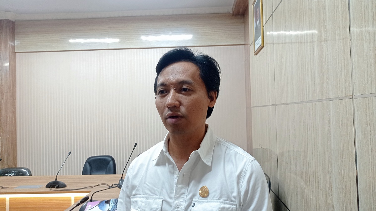 "Kami ingin memastikan petani mendapatkan pupuk sesuai harga dan jumlah yang ditetapkan." WAHYU PRAYUDI NUGROHO, Anggota Fraksi PDIP DPRD Jember.