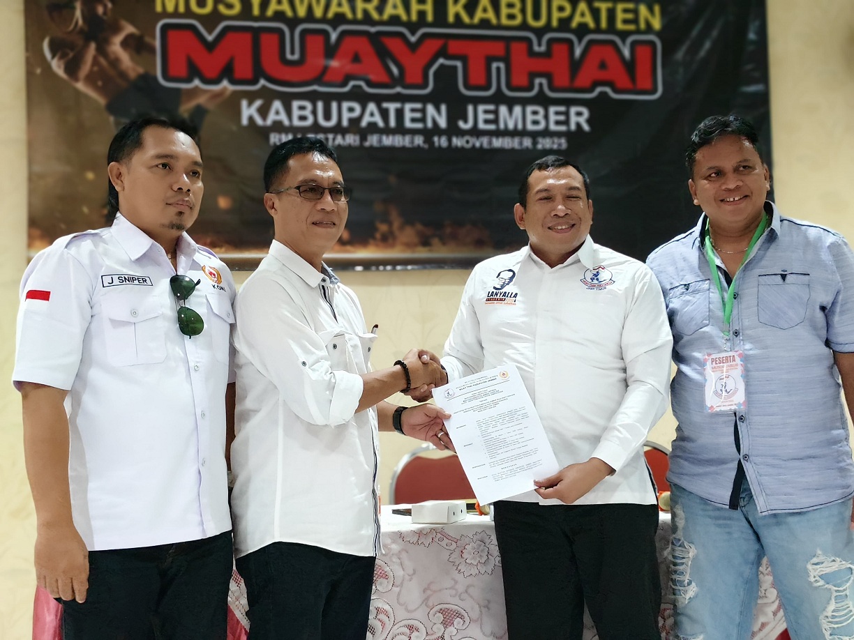 MUSKABLUB: Zamroni Ulfa Terpilih secara aklamasi pada muskablub Muaithai Jember (16/11).
