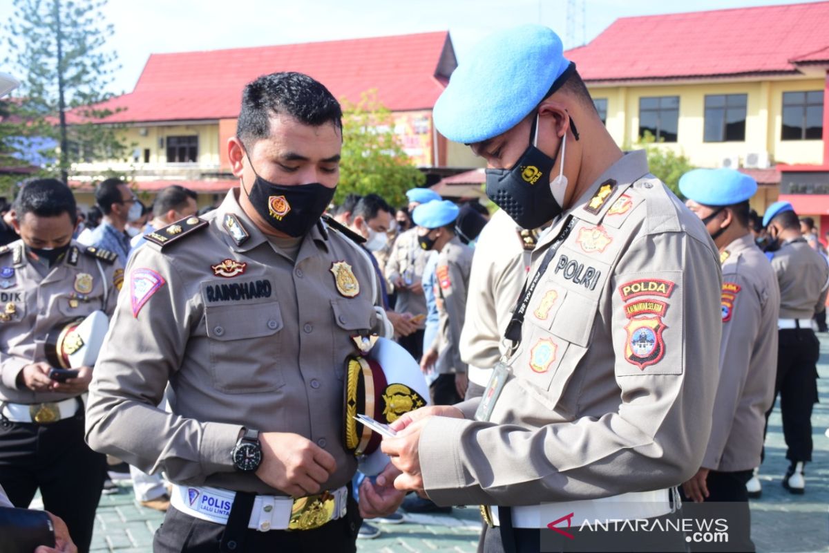 anggota kepolisian Republik Indonesia (Dok. Antara News)