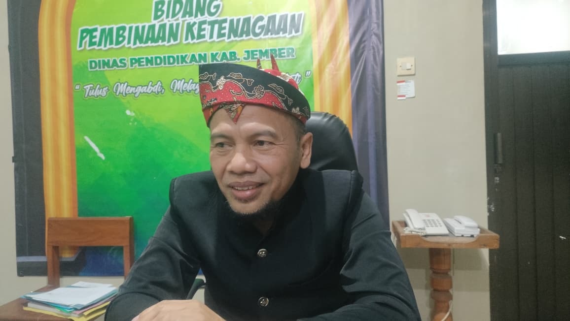 &nbsp;&ldquo;Tujuh orang guru itu telah dipanggil. Mereka diberikan pembinaan dan membuat surat pernyataan agar tidak mengulangi.&rdquo; ABDULLAH, Kabid GTK Dispendik Jember.
