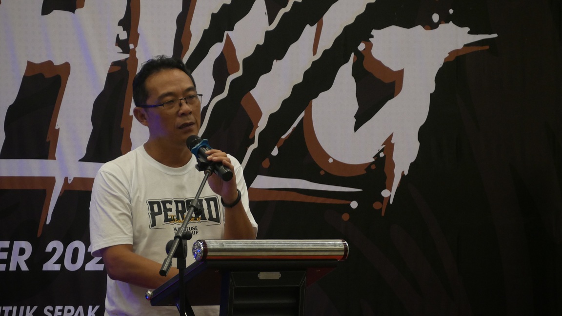 &nbsp;&ldquo;Hanya Gus Bupati yang berani menjanjikan program prioritas untuk membawa Persid berjaya. Minimal tiga besar di Jawa Timur.&rdquo; Ardi Pujo Prabowo , Ketua Yayasan Persid Jember Baru Jember Maju.