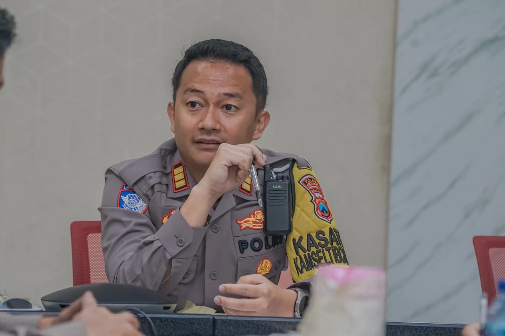 &nbsp;&ldquo;Personil tetap akan menyisir beberapa ruas jalan yang dinilai rawan gangguan kamtibmas dan pelanggaran lalu lintas.&rdquo; AKP Bernardus Bagas Simarmata, Kasatlantas Polres Jember. JUMAI/RADAR JEMBER