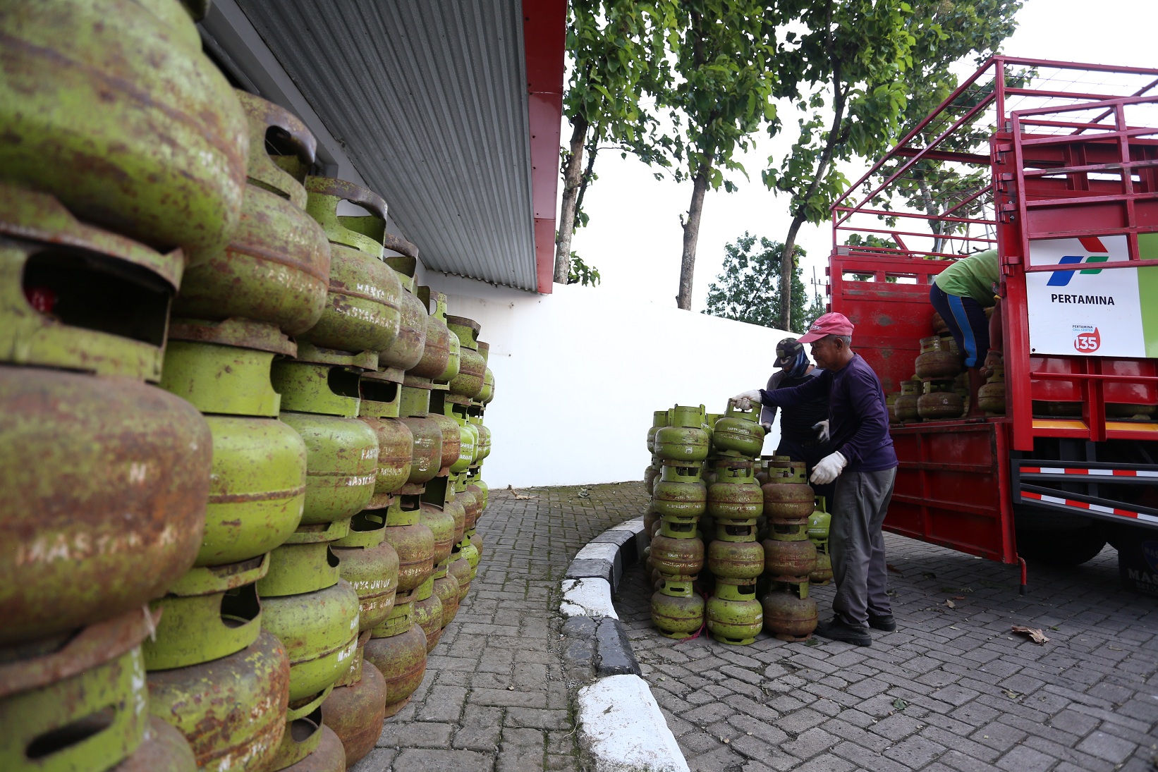 Stok gas melon di Jember.