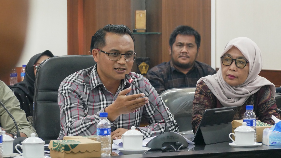 WIDARTO, Wakil Ketua DPRD Jember.