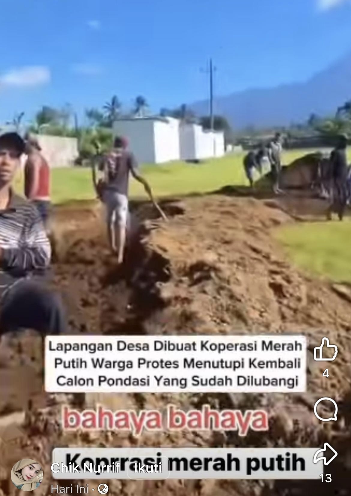 Warga saat menutup pondasi galian KDMP, kemarin.