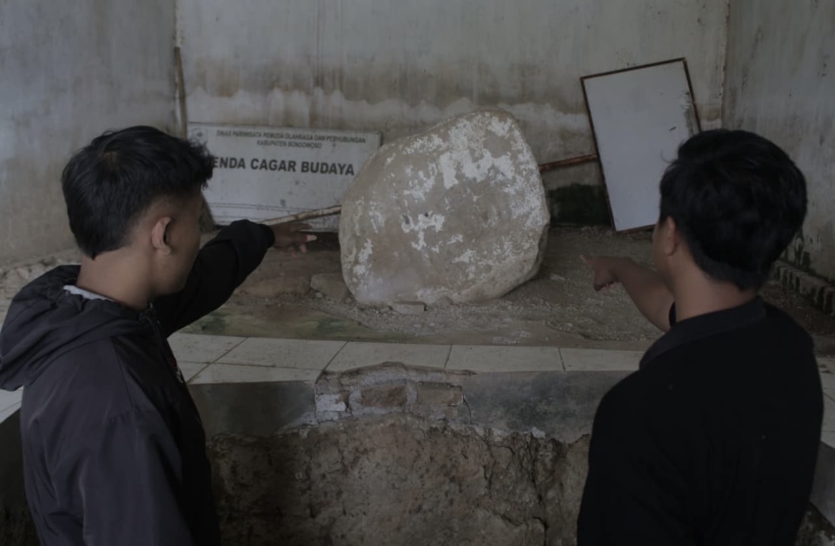 RENOVASI: Kondisi salah satu bilik kubur batu di Sumber Pandan, Kecamatan Maesan, yang akan masuk tahap penanganan pelestarian. (FAQIH HUMAINI/RADAR IJEN)