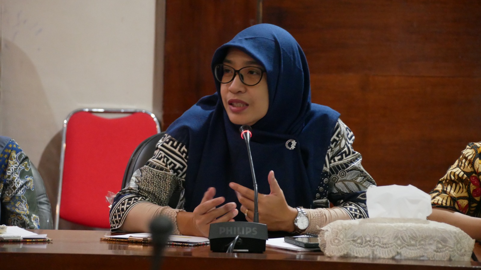 "Harapannya, program tidak hanya seremonial, tetapi benar-benar menyentuh persoalan konkret seperti kekerasan perempuan dan perlindungan." RIZKI NURHAINI, Direktur YPSM Jember.