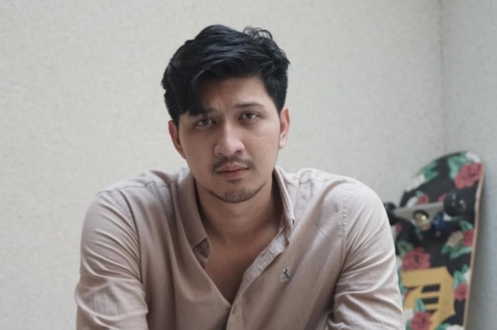 Menyoroti penuturan adik Ammar Zoni, Aditya Zoni usai kakaknya mengaku mendapatkan intimidasi yang diduga dari petugas rutan.