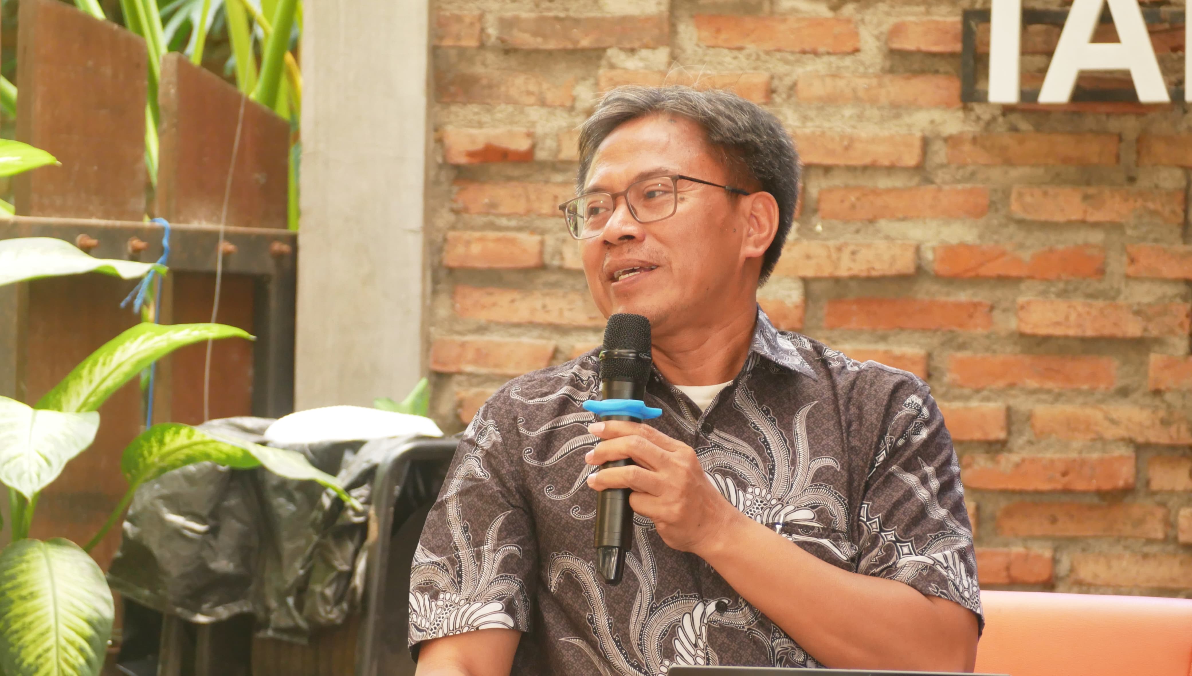 Ketua Komisi Hukum dan Perundang-Undangan Dewan Pers, Abdul Manan. (Dok. Radar Jember)