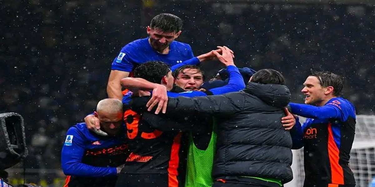 Selebrasi skuad Inter Milan saat menang atas Pisa