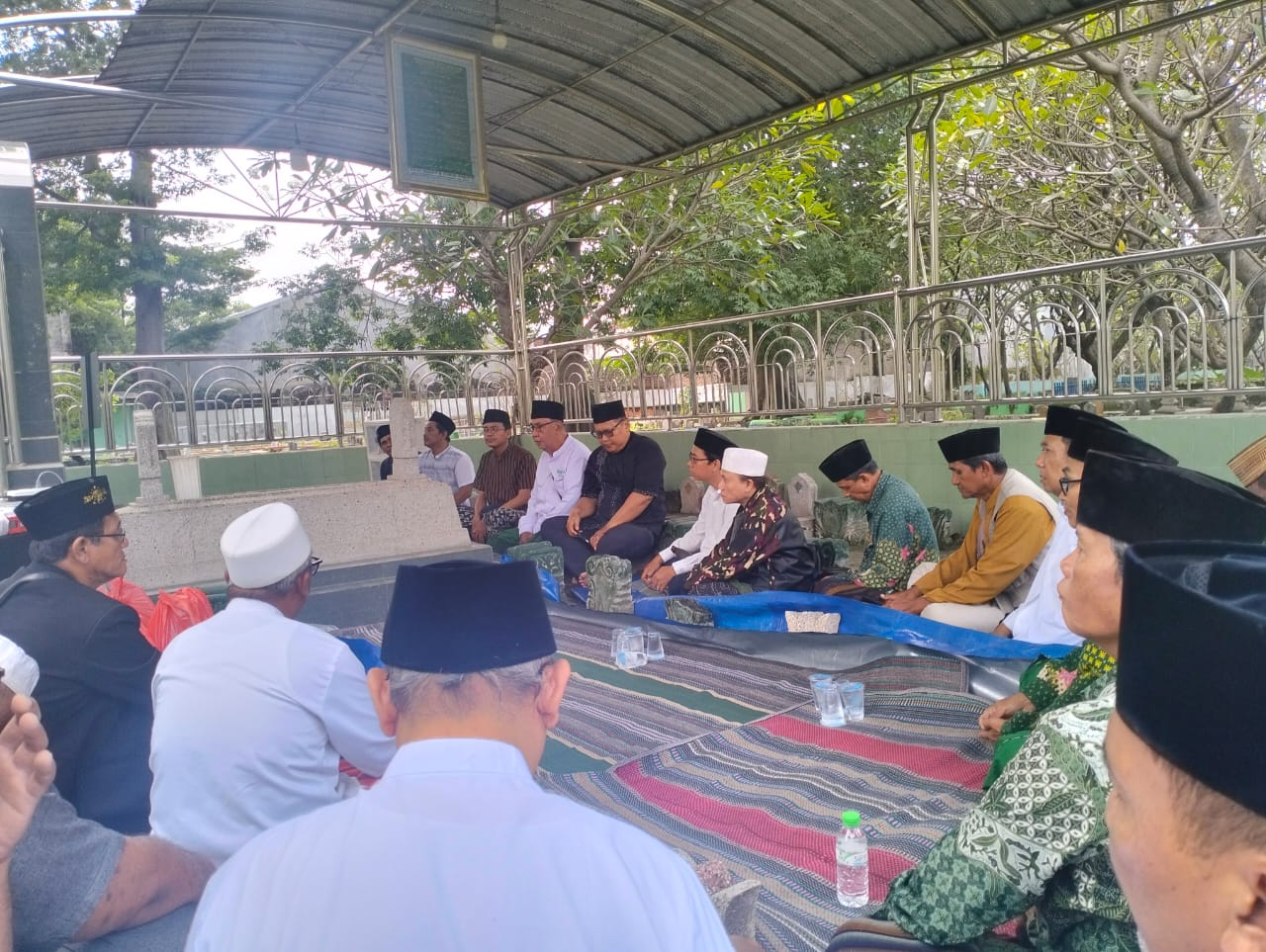 Satu Abad NU, PWNU Jatim Adakan Ziarah Muassis secara serentak ke 10 zona