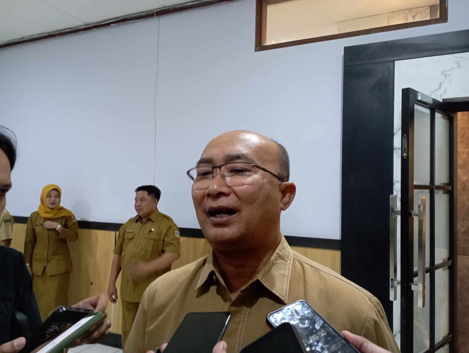 Kepala DPMD Bondowoso  MAHFUD JUNAIDI
