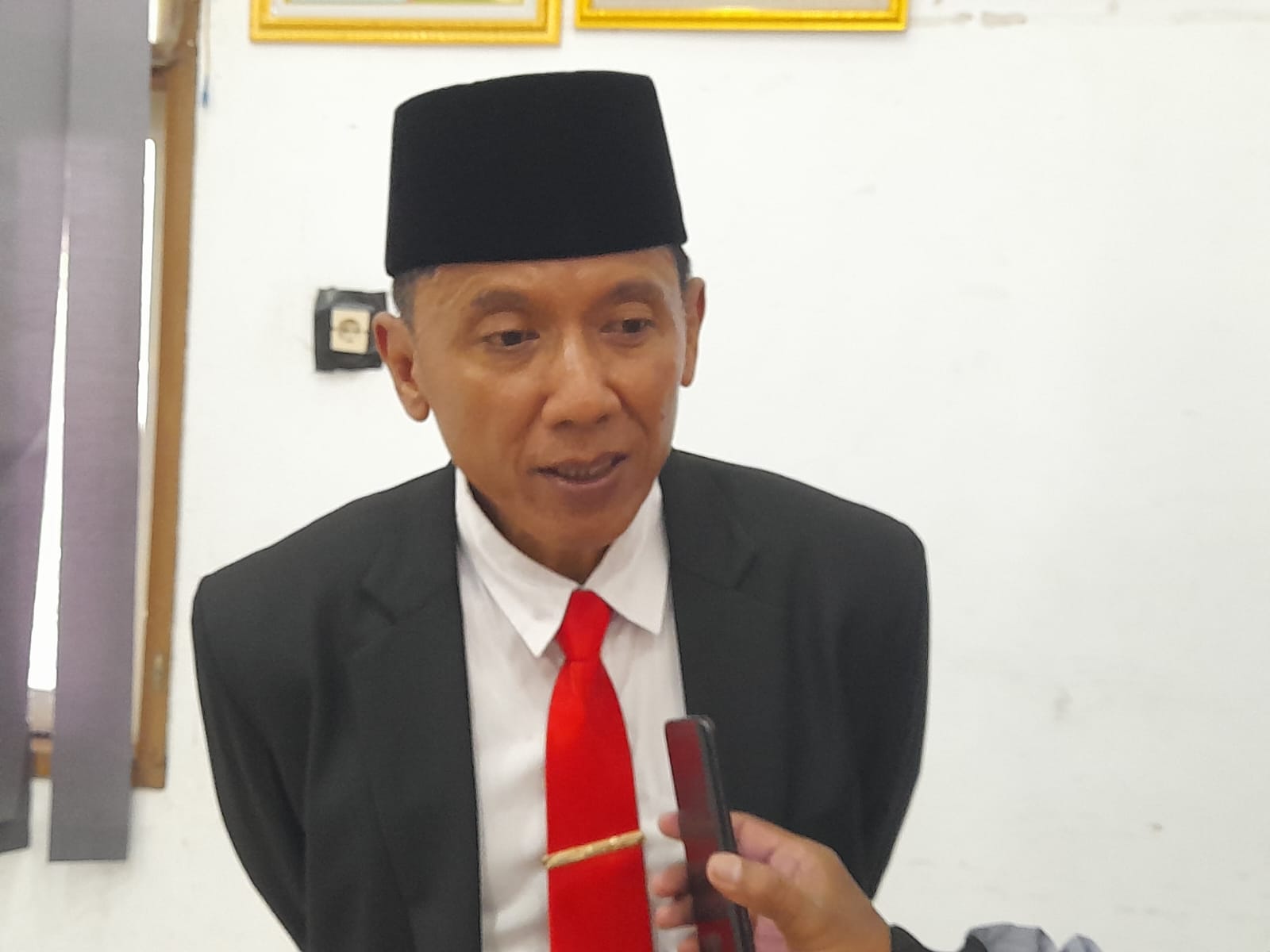 "Ini berkaitan dengan upaya kami untuk percepatan pengajuan pencairan belanja pegawai, baik ADD maupun belanja pembangunan di DD. Ini menjadi target utama kami." ADI WIJAYA, Kepala DPMD Jember.