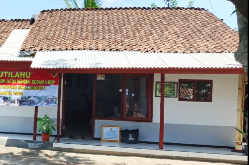 Rumah Asmawati yang telah direnovasi