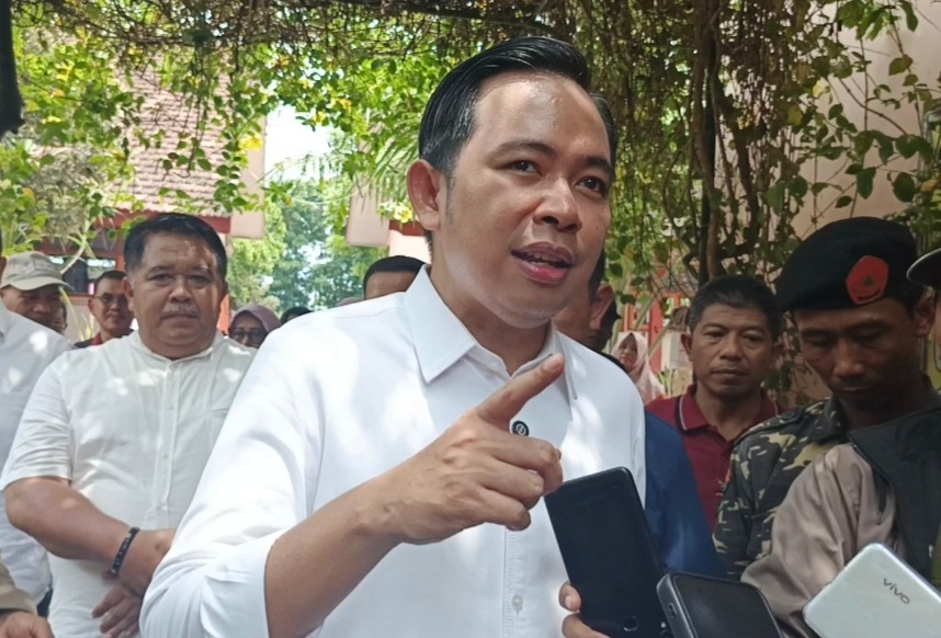 "Semua aktivitas dapur MBG harus memakai produk-produk dari Jember." MUHAMMAD FAWAIT, Bupati Jember.