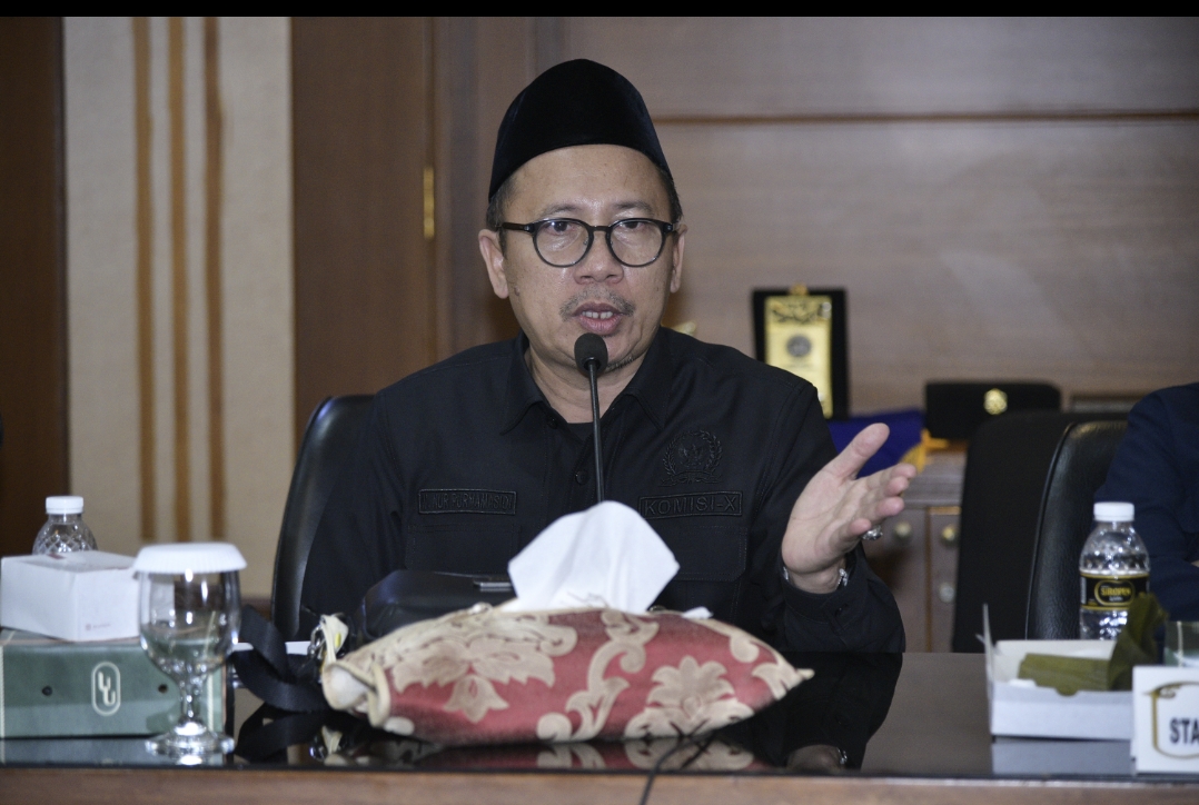 Anggota Komisi X DPR RI, Muhammad Nur Purnamasidi, saat kunjungan kerja spesifik Komisi X DPR RI di Kantor Gubernur Jawa Timur, Surabaya, Rabu (4/2/2026). (Dok. DPR)