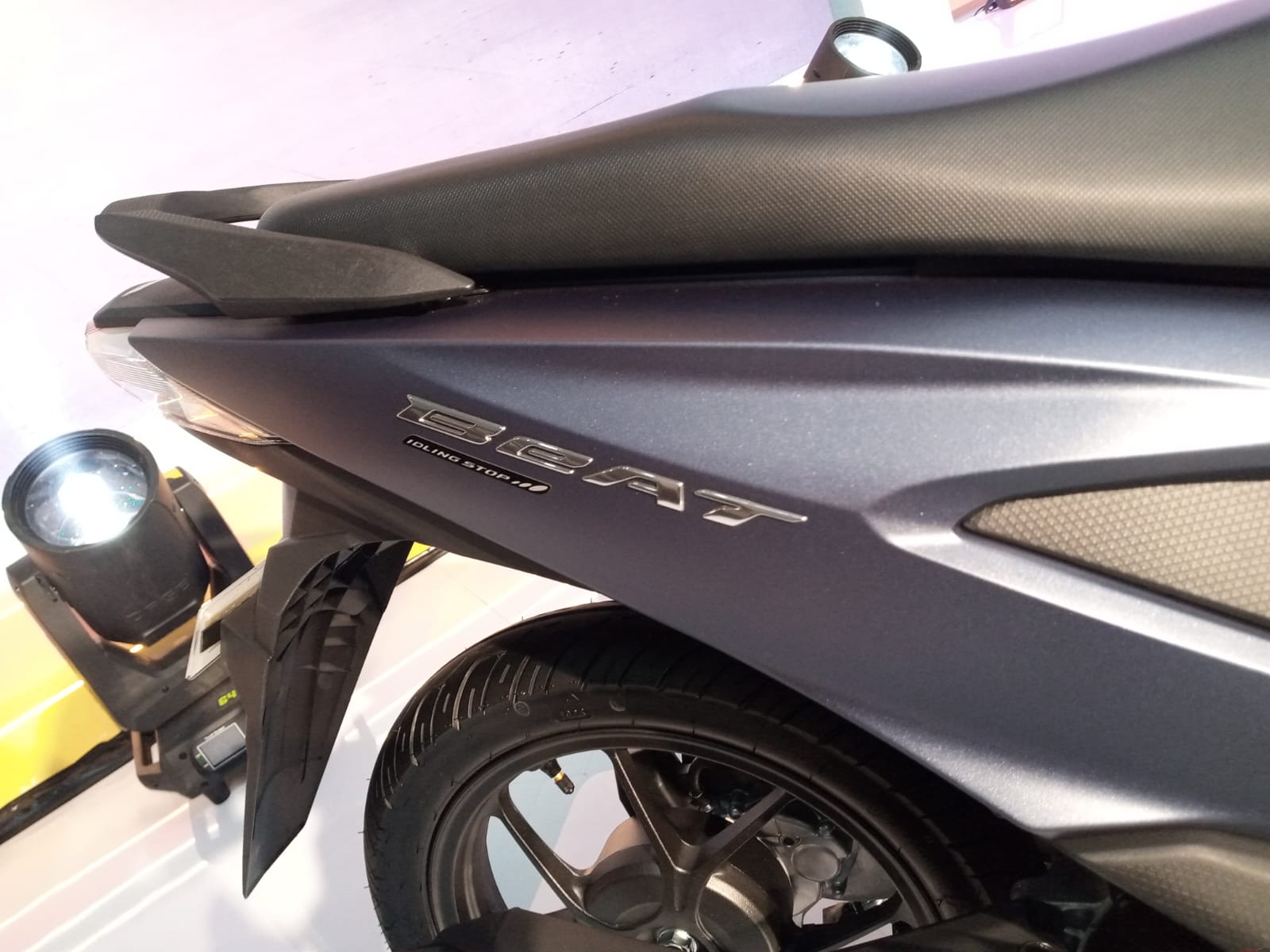 Huruf A dan T yang dicetak kapital pada nama Honda BeAT ternyata punya arti tersendiri.