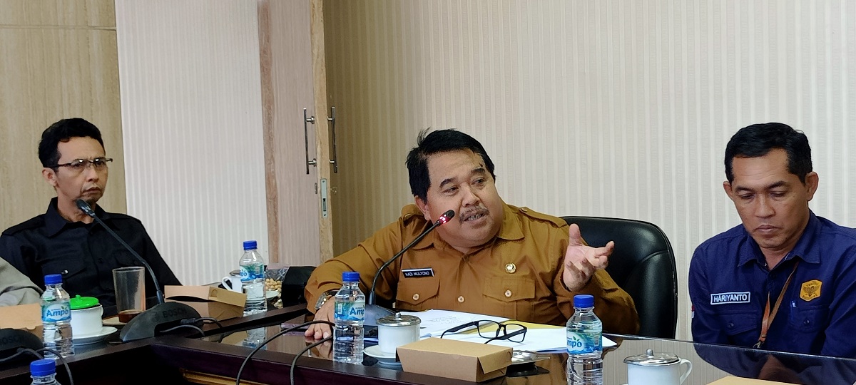 "THR ini sudah setiap tahun kita jalankan. Tentunya saya berharap di tahun ini juga berjalan lancar sebagaimana tahun-tahun sebelumnya."&nbsp;HADI MULYONO,&nbsp;Kepala Disnaker Jember.&nbsp;
