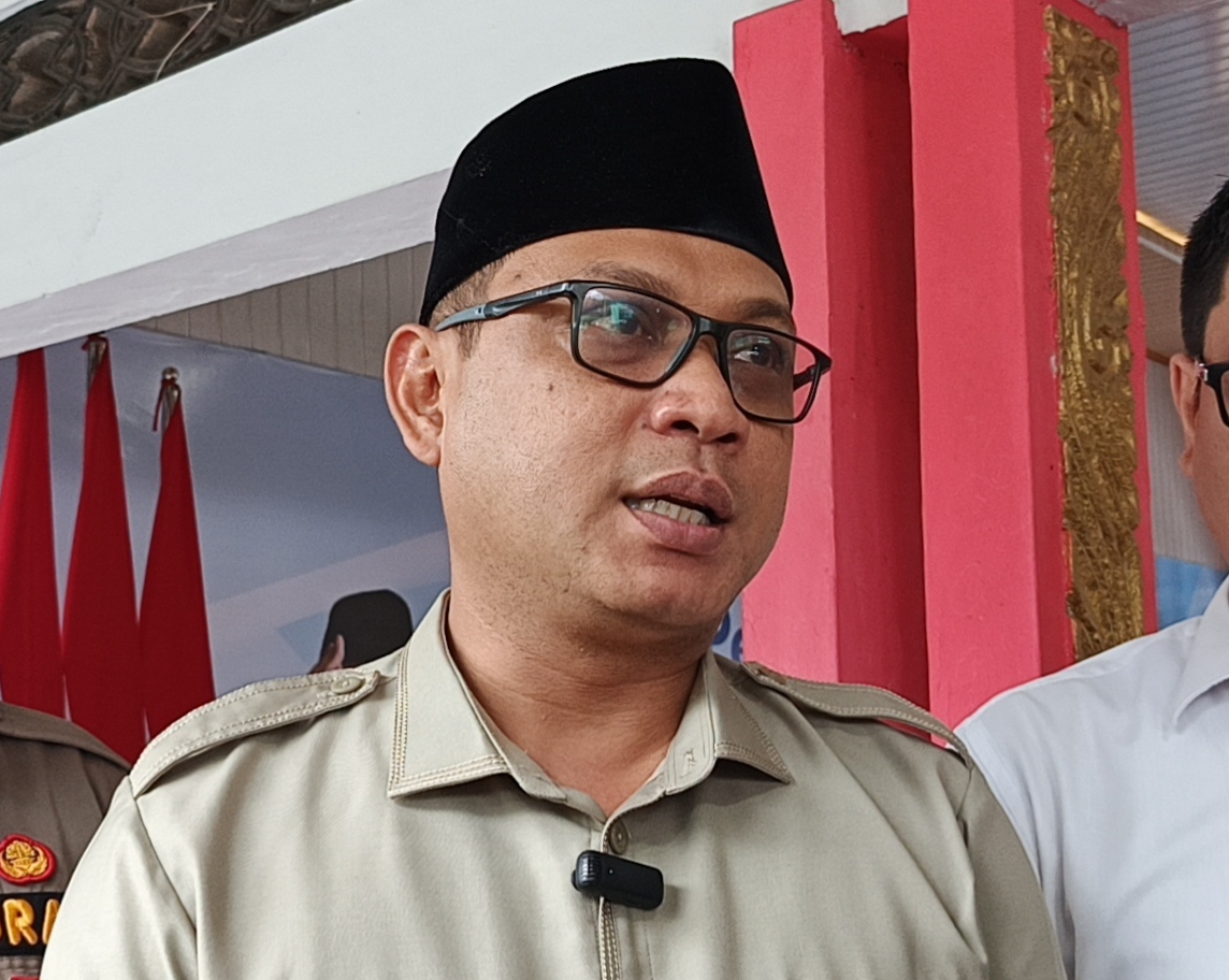 "Ada beberapa yang belum punya SLHS. Jumlahnya sekitar 50-an dan sekarang sudah proses mengurus semua (ke Dinkes Jember, Red)." AHMAD HELMI LUQMAN, Ketua Satgas MBG Jember.&nbsp;