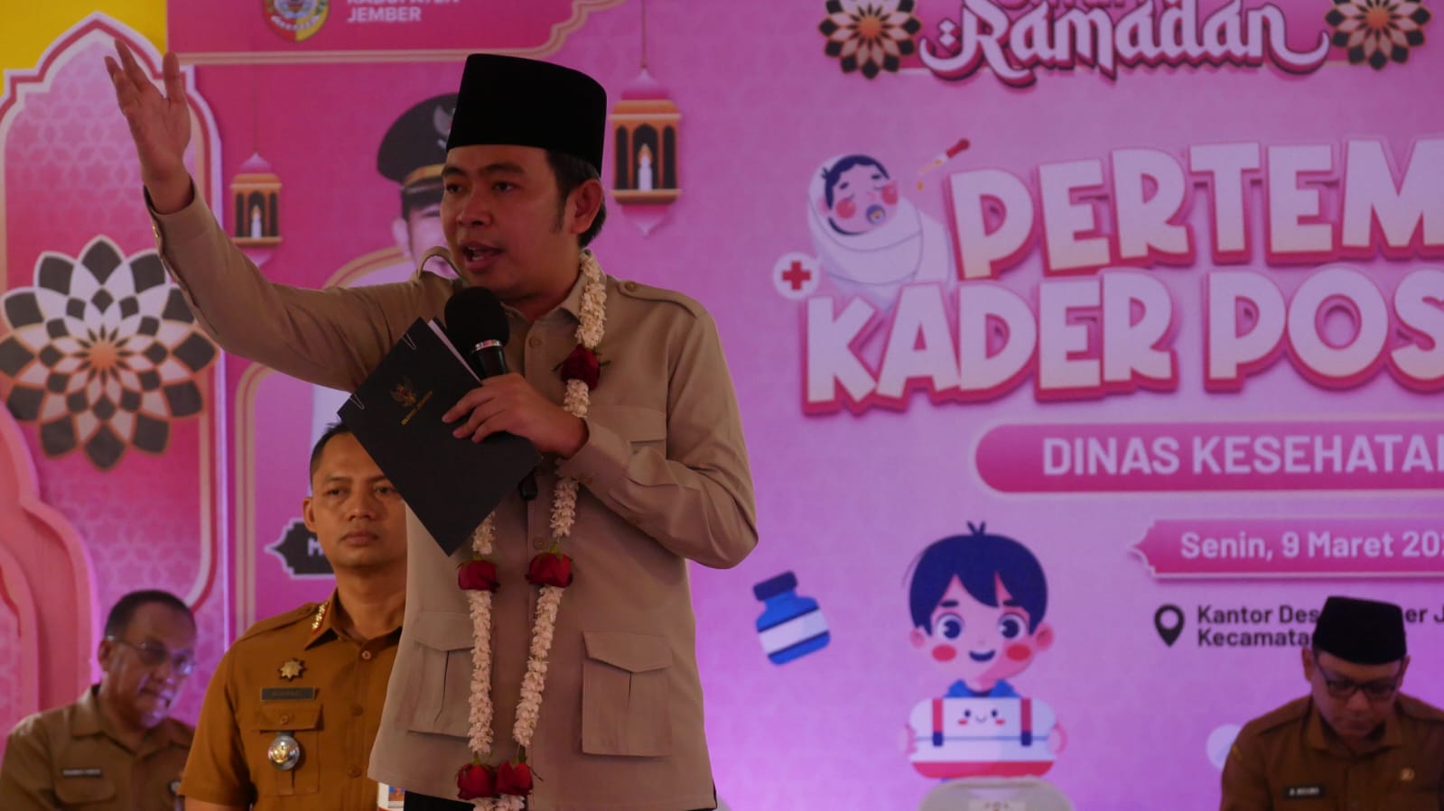 Bupati Jember Gus Fawait Temui Ratusan Kader Posyandu di Kalisat, Sampaikan Banyak Program Hingga Serap Aspirasi