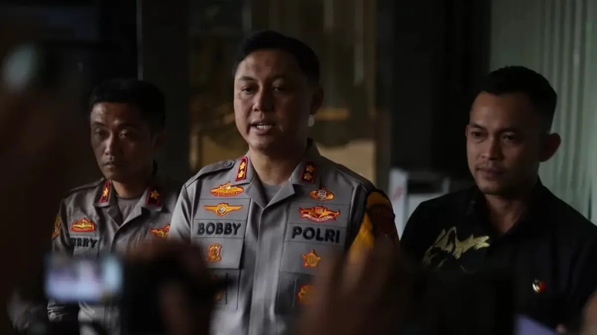 “Kami sudah memetakan beberapa titik rawan kepadatan, termasuk di Simpang Empat Mangli. Personel akan disiagakan untuk melakukan pengaturan lalu lintas secara langsung.” AKBP BOBBY A. CONDROPUTRA, Kapolres Jember. (M ADHI SURYA/RADAR JEMBER)