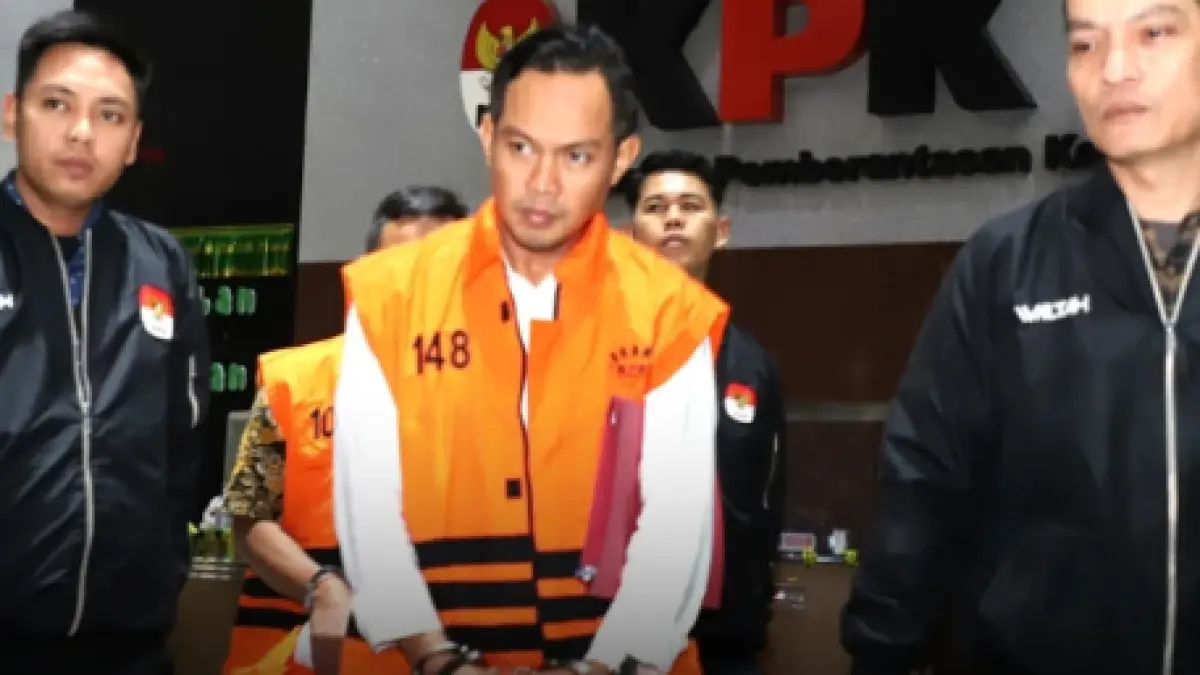 Bupati Cilacap Syamsul Auliya Rachman