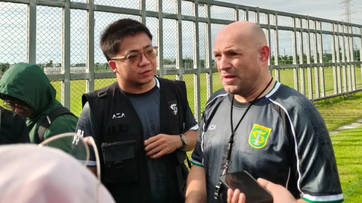 Pelatih Persebaya Surabaya, Bernardo Tavares (ILEAGUE)
