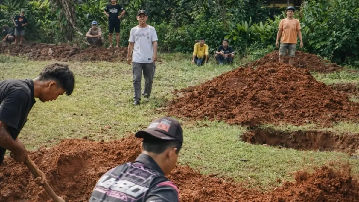 Kacau, Lapangan Desa Digali untuk KDMP, Ratusan Warga Protes

