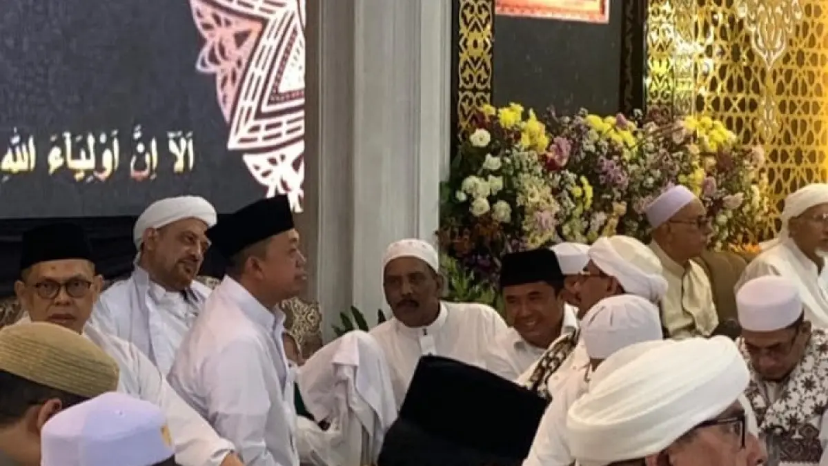 Menteri ATR BPR Nusron Wahid saat menghadiri Haul Tanggul 2026