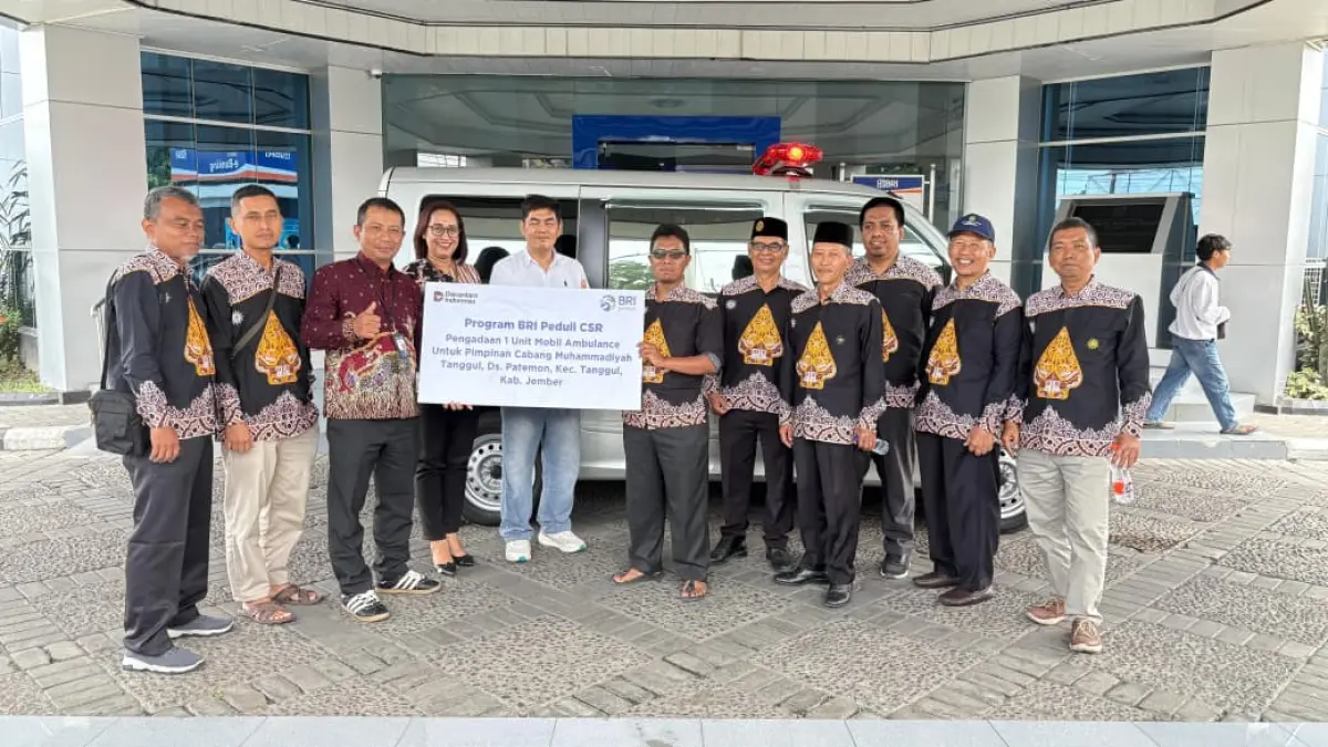 BRI Salurkan Ambulans untuk Muhammadiyah Tanggul, Perkuat Layanan Kesehatan Warga
