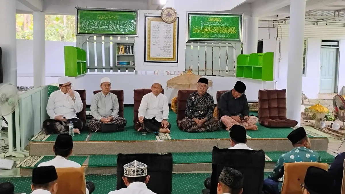 Halal Bihalal HIKAM Wilayah Tapal Kuda di Ponpes Yasinat Jember, Perkuat Ikatan Santri dan Spirit Birrul Walidain
