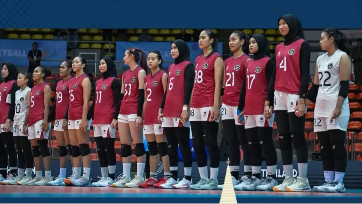 BERSIAP: Timnas Voli Putri Indonesia ketika akan bertanding di Sea Games beberapa waktu lalu. (IG: Indoneaian_volleyball)