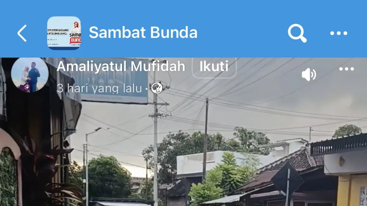 Tangkap layar kondisi jalan berlubang di kawasan kota Lumajang.