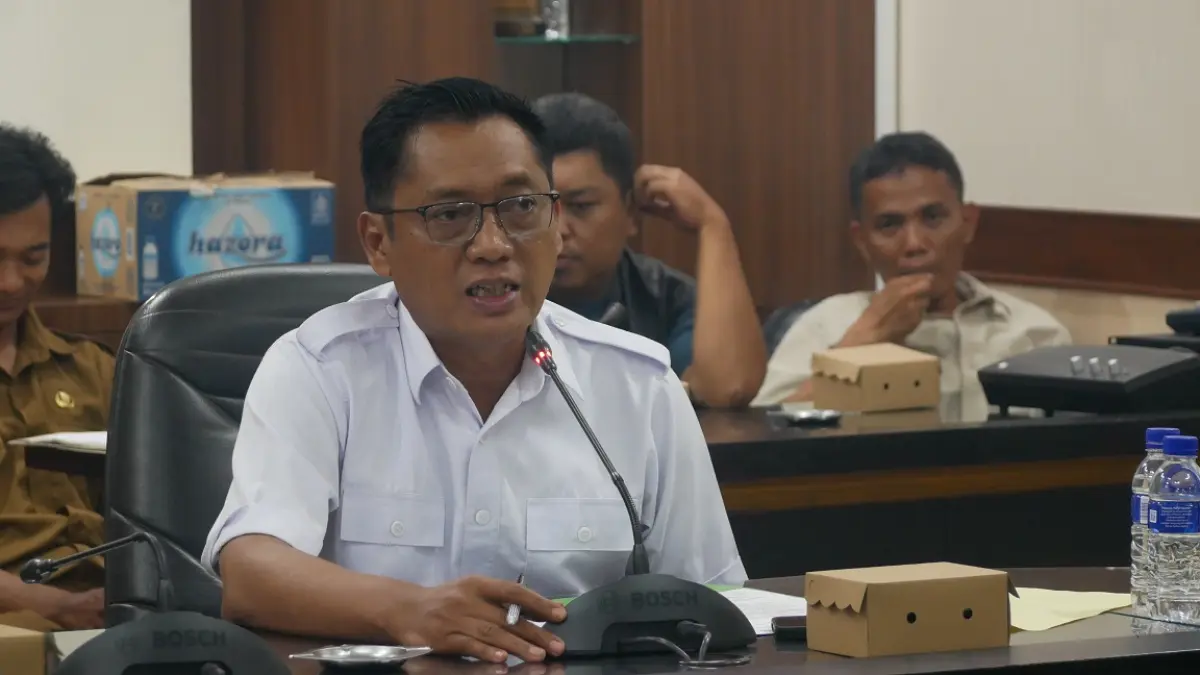 "Ada pagu beberapa anggaran untuk kegiatan tertentu, tapi pascapengesahan APBD dan penjabaran di RKA itu berubah, hilang, pindah ke bidang lain."&nbsp;AHMAD HALIM, Ketua DPRD Jember. (SIDKIN ALI/RADAR JEMBER)
