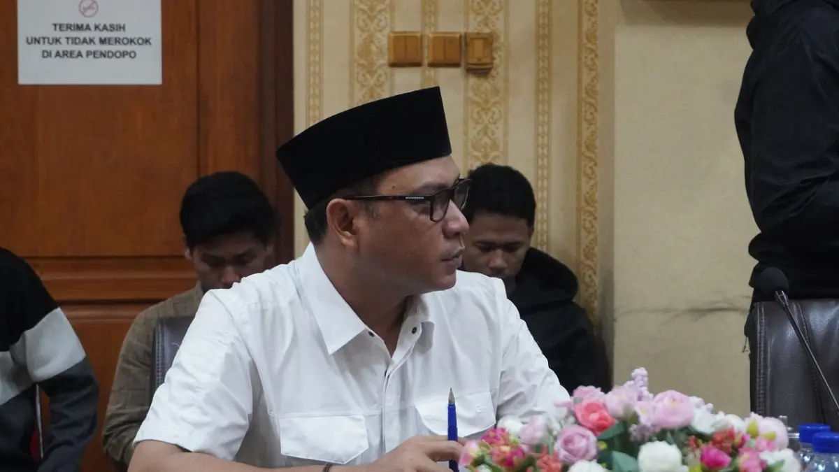 "Standar penerima bantuan rata-rata berada di Desil 5 ke bawah, bahkan sekarang diperketat menjadi Desil 4 ke bawah." Akhmad Helmi,&nbsp;Pj. Sekda Jember. (AKHMAD HELMI LUKMAN)