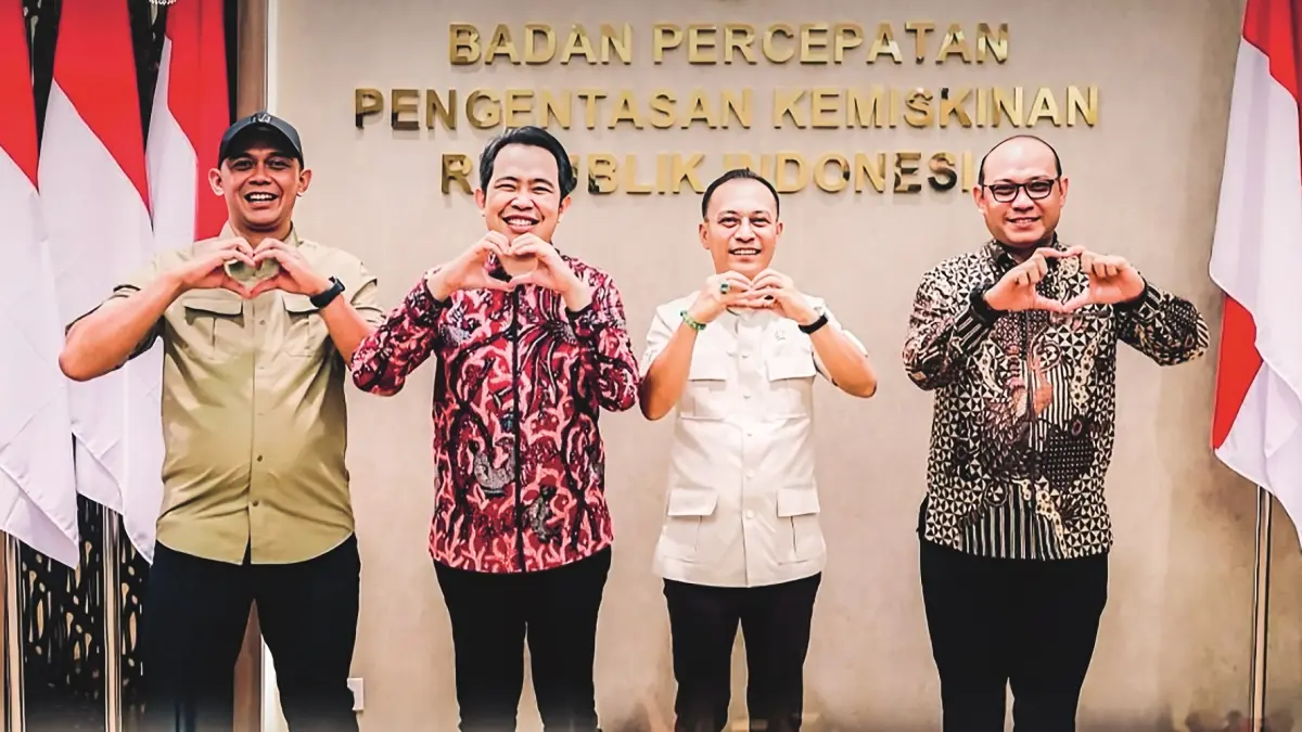 FTA. PERKUAT KOLABORASI: Gus Fawait dan Wakil Kepala BP Taskin Iwan Sumule (tengah), seusai melakukan audiensi terkait penanganan kemiskinan, di Kantor BP Taskin, di Jakarta (6/5).&nbsp; (Dok. Gus Fawait)