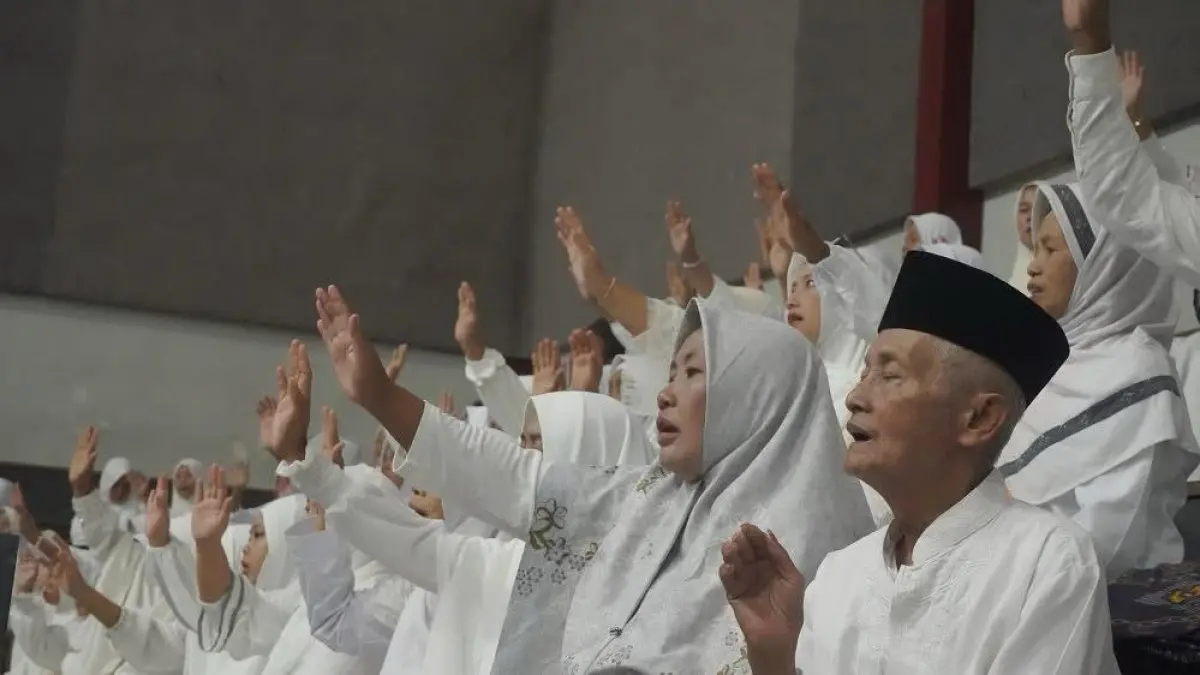 IKUTI: Calon Jamaah Haji Lumajang 2026 saat mengikuti manasik haji, beberapa waktu lalu.