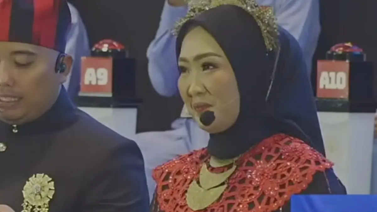 Shindy Lutfiana, MC dalam LCC 4 Pilar MPR RI di Kalbar. (Youtube/MPRGOID)