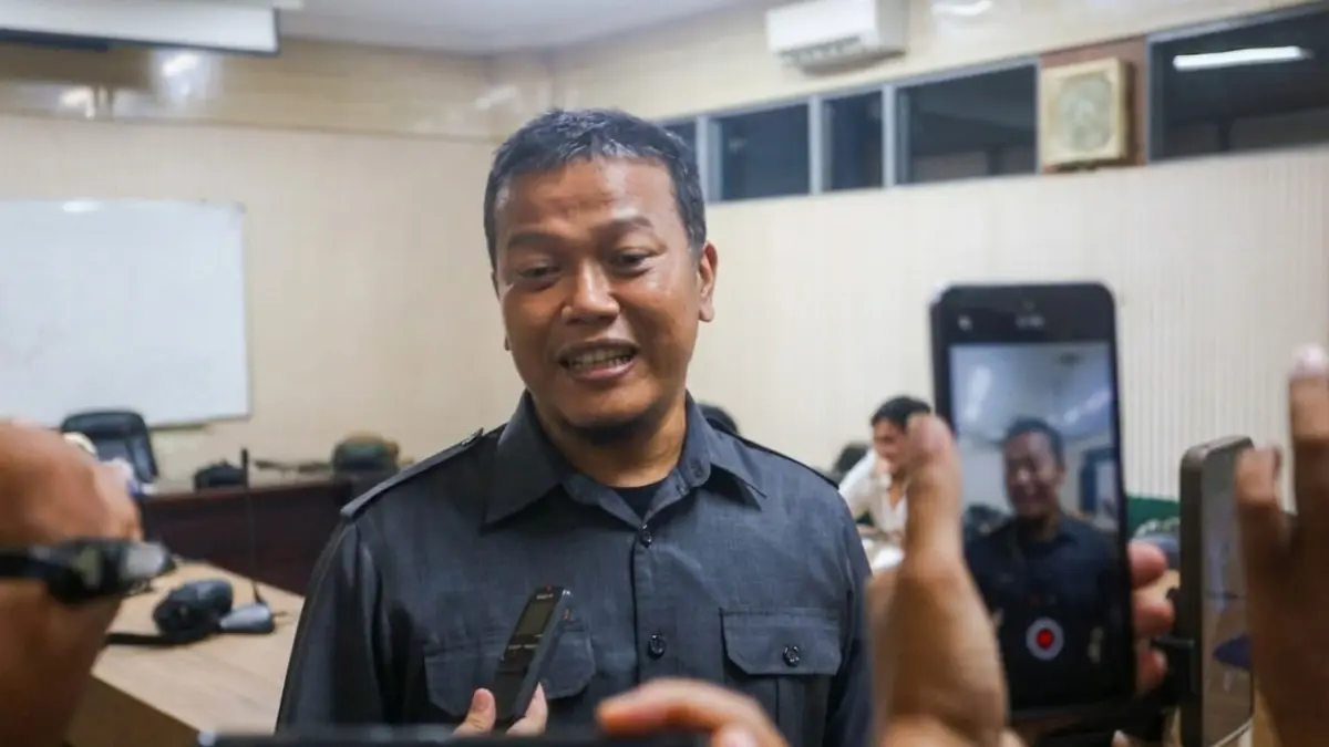 Ketua Fraksi Gerindra DPRD Jember Hanan Kukuh Ratmono. (SIDKIN ALI/RADAR JEMBER)