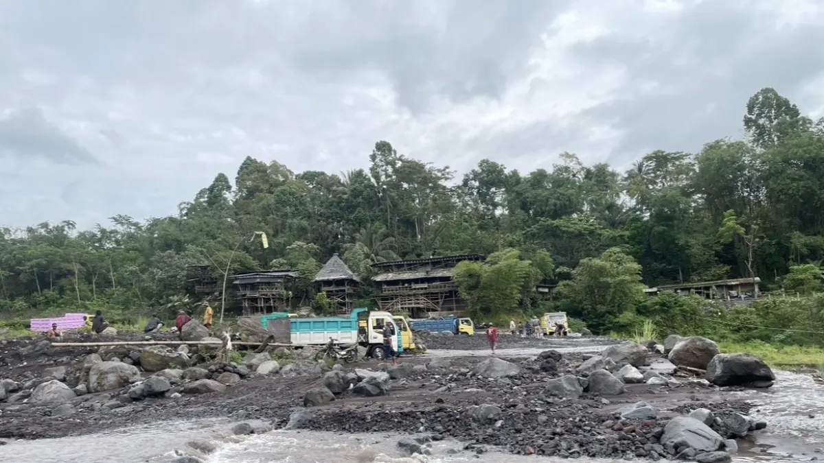 DIKAVER: Pekerja tambang pasir dapat jatah BPJS Ketenagakerjaan tahun ini.