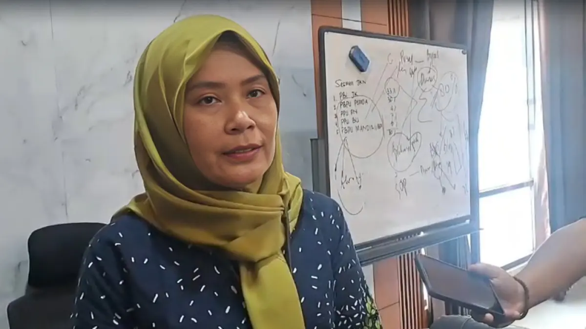 “SPPG seharusnya wajib memiliki SOP di dalam setiap kegiatan atau proses. Jadi nanti akan dapat ditelusuri kalau ada kejadian yang seperti ini lagi.” YUSITA HARMININGSIH, Pengawas Farmasi dan Makanan Ahli Muda Balai POM di Jember. (DWI)