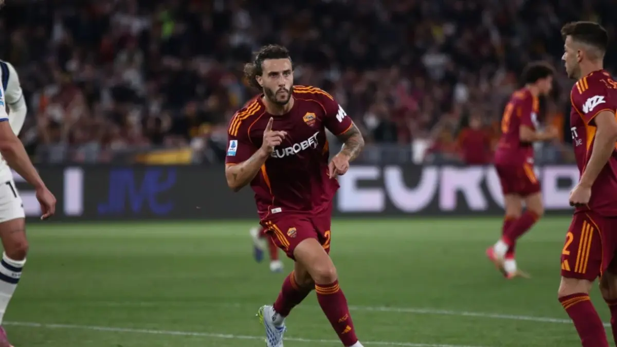 Roma Resmi Perpanjang Kontrak Mario Hermoso

